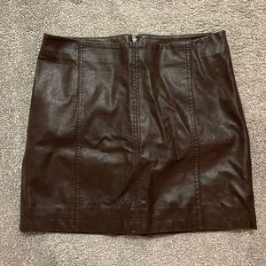 Free People Brown Faux Leather Miniskirt // Size 12